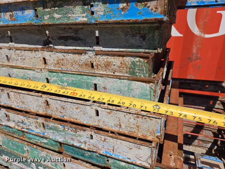 image for item EJ7393 Approximately 78 concrete forms