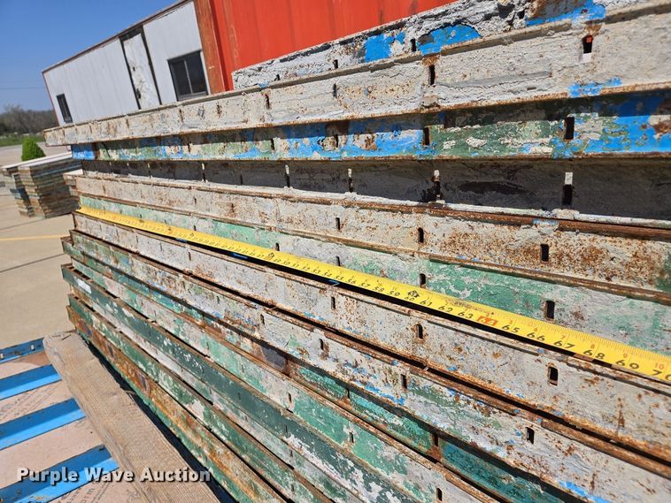 image for item EJ7393 Approximately 78 concrete forms