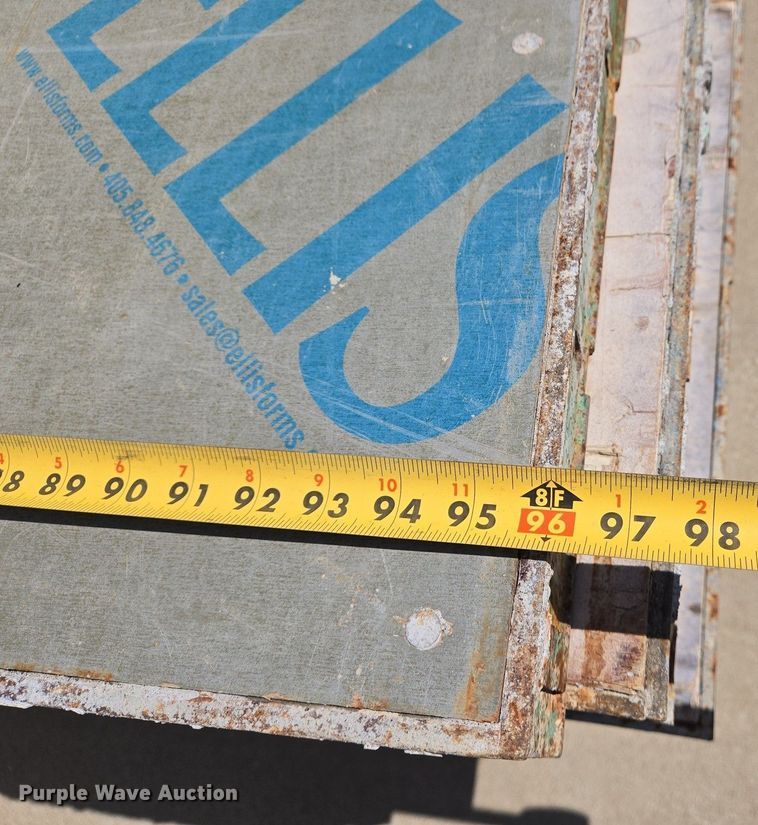 image for item EJ7394 Approximately 30 concrete forms