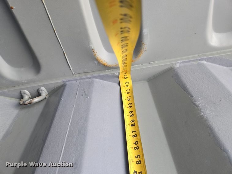 image for item EJ7396 2008 CIMC shipping container