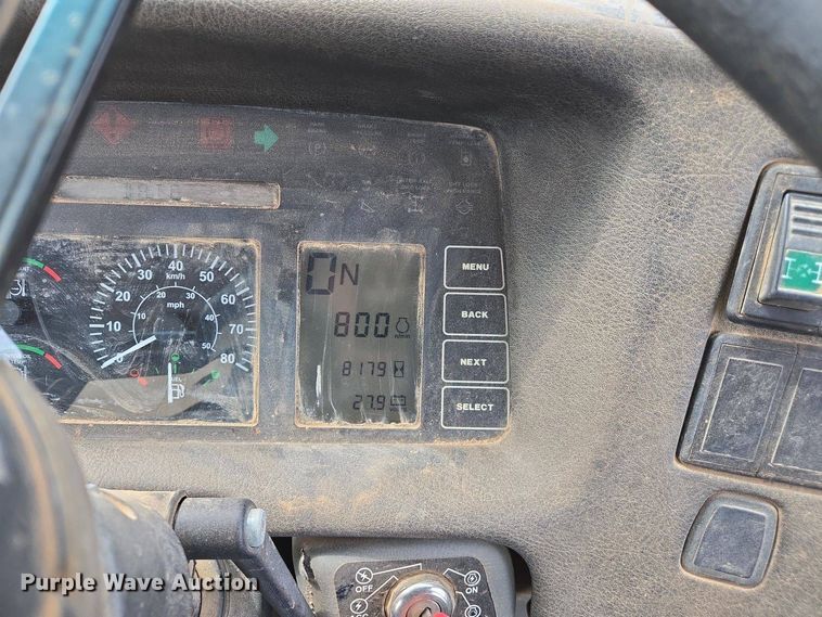 image for item EJ7401 2006 John Deere 300D articulated haul truck