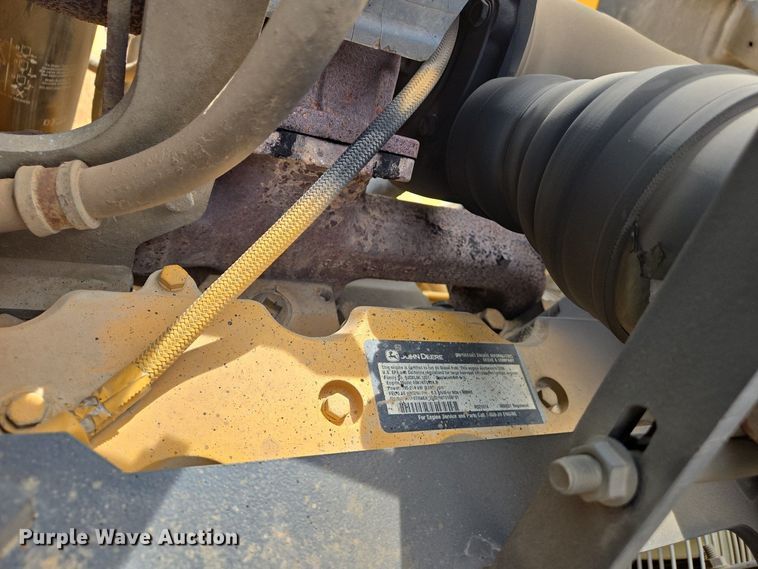 image for item EJ7401 2006 John Deere 300D articulated haul truck