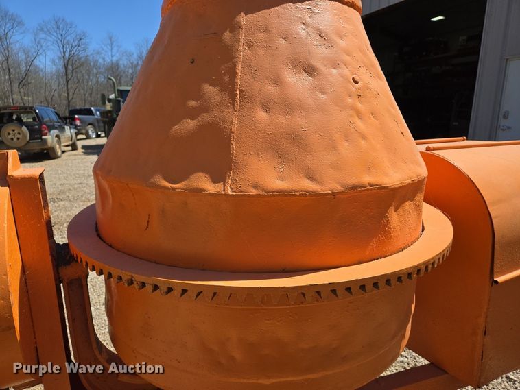 image for item EJ7405 Concrete mixer