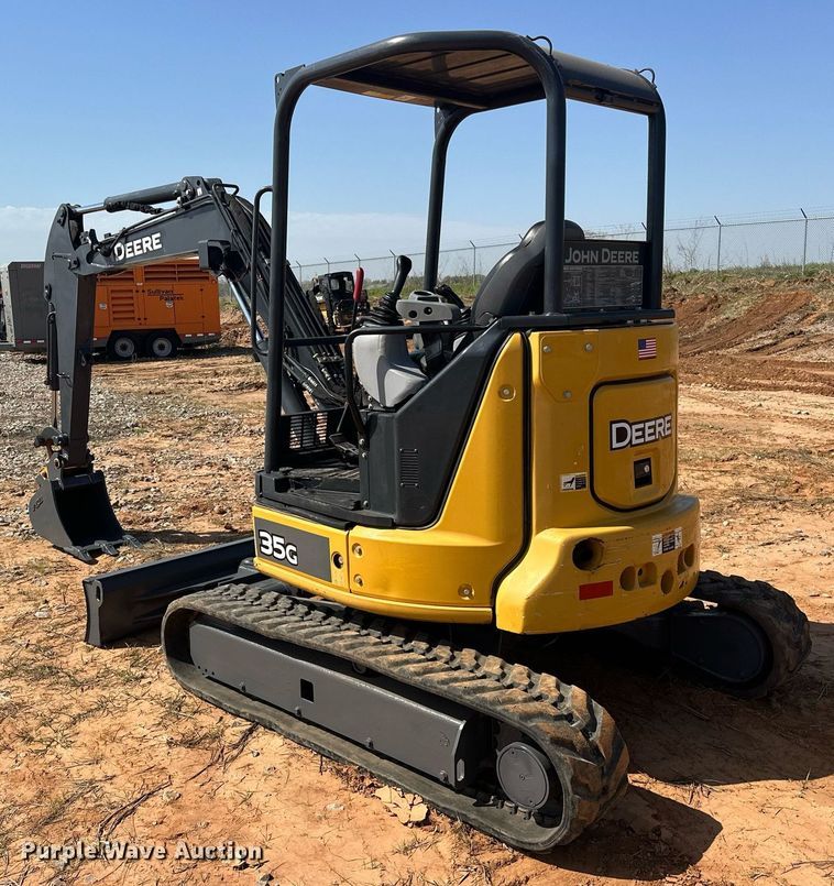 image for item EJ8628 2019 John Deere 35G mini excavator