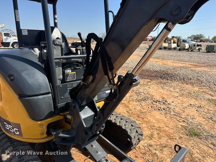 image for item EJ8628 2019 John Deere 35G mini excavator