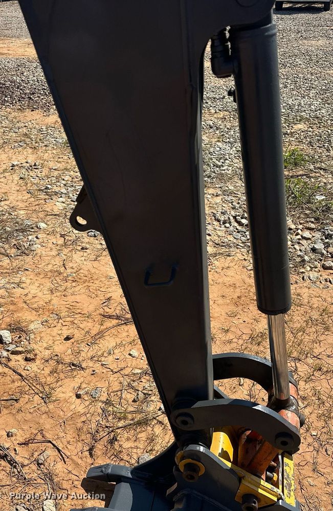 image for item EJ8628 2019 John Deere 35G mini excavator