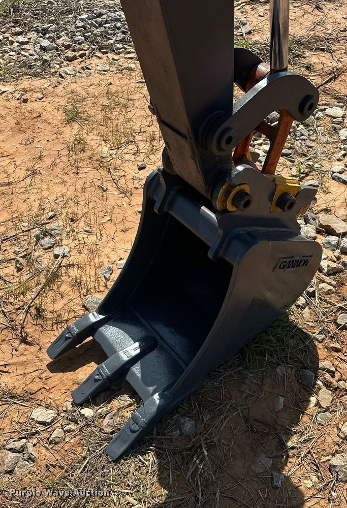 image for item EJ8628 2019 John Deere 35G mini excavator