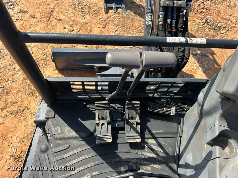 image for item EJ8628 2019 John Deere 35G mini excavator