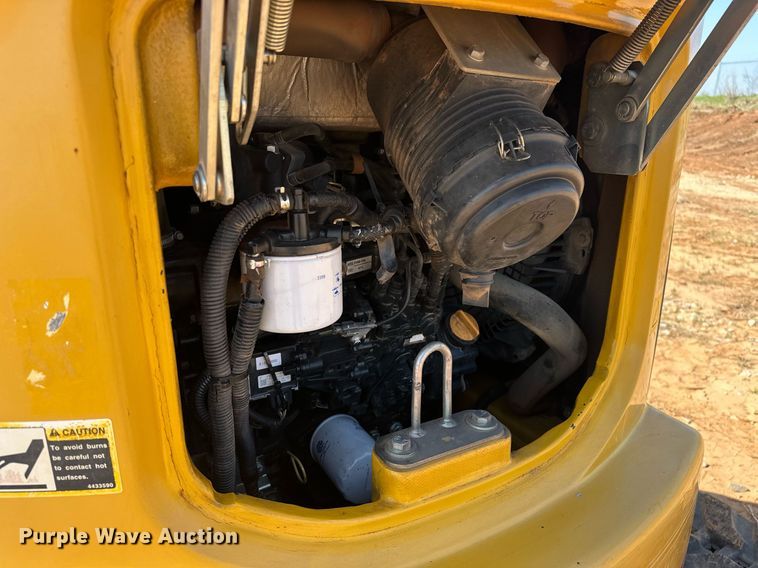 image for item EJ8628 2019 John Deere 35G mini excavator