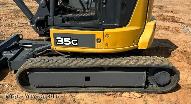 image for item EJ8628 2019 John Deere 35G mini excavator