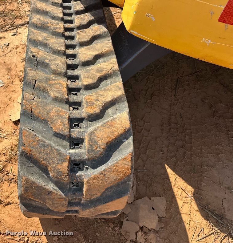 image for item EJ8628 2019 John Deere 35G mini excavator