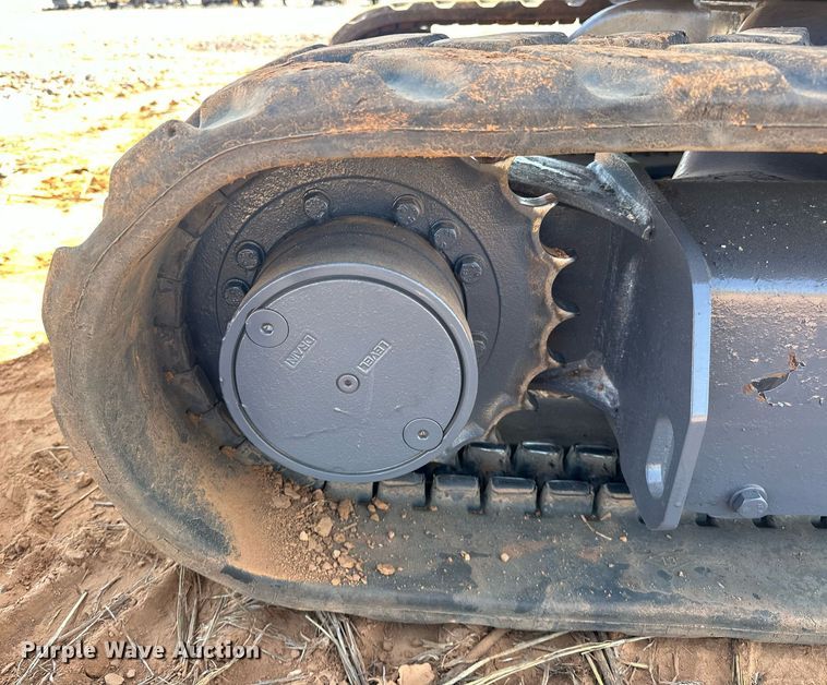 image for item EJ8628 2019 John Deere 35G mini excavator