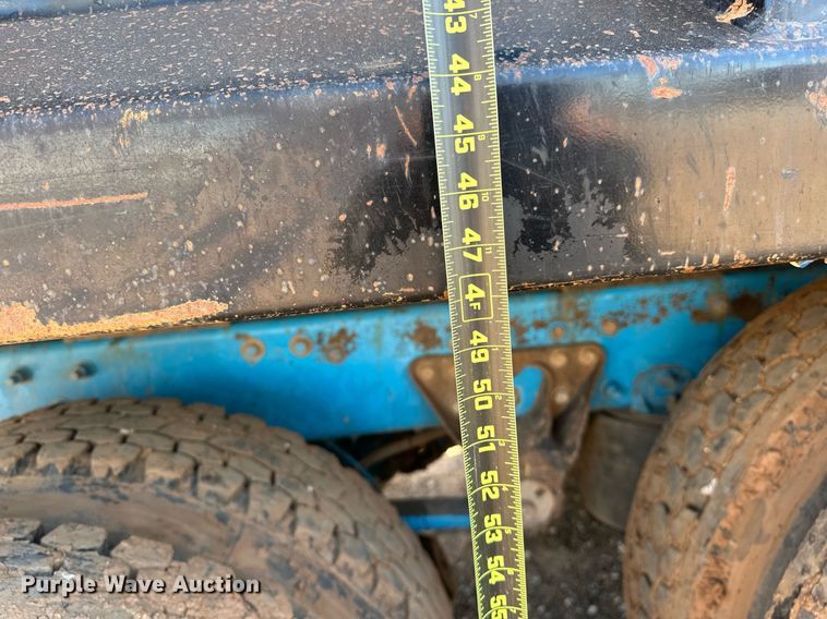 image for item EJ8632 2001 Mack  CH613 dump truck