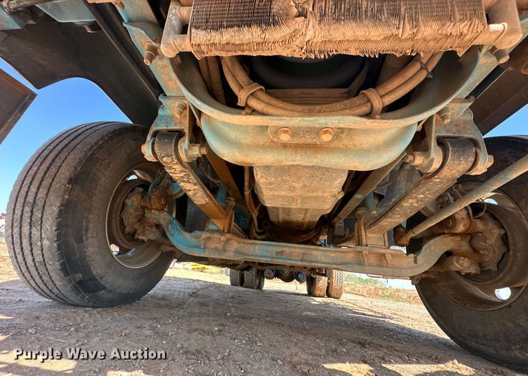 image for item EJ8632 2001 Mack  CH613 dump truck