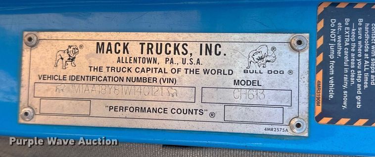 image for item EJ8632 2001 Mack  CH613 dump truck