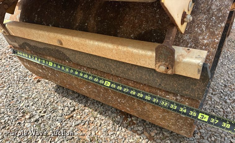 image for item EJ8646 Dynapac CC900G double drum vibratory roller