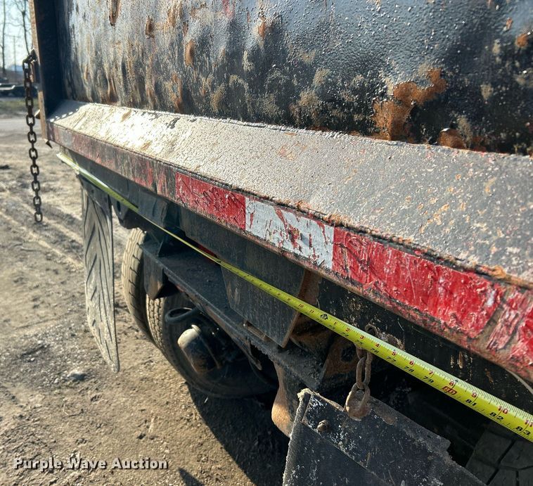 image for item EK2739 1999 Sterling L8511 dump truck