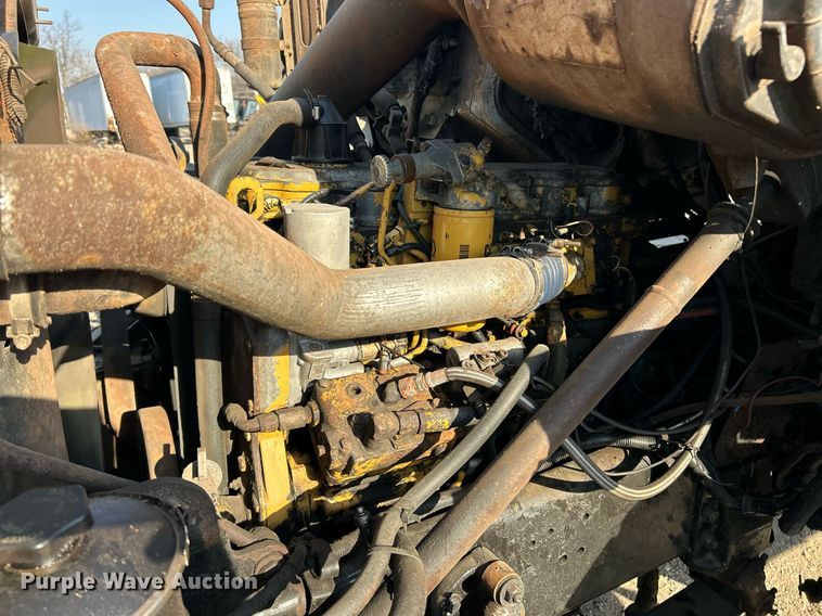 image for item EK2739 1999 Sterling L8511 dump truck