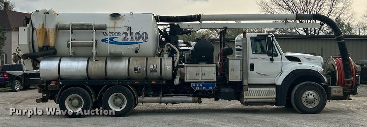 image for item EK2831 2014 International WorkStar 7600 sewer jetter truck