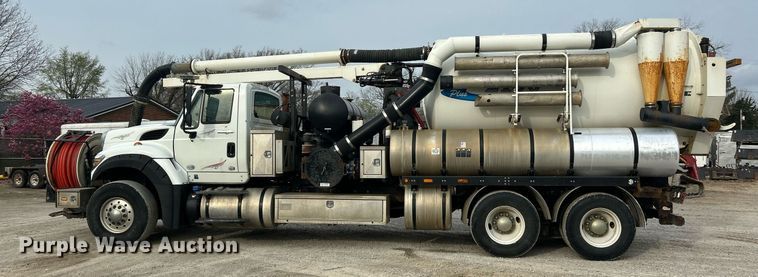 image for item EK2831 2014 International WorkStar 7600 sewer jetter truck