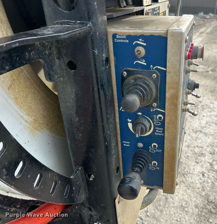 image for item EK2831 2014 International WorkStar 7600 sewer jetter truck