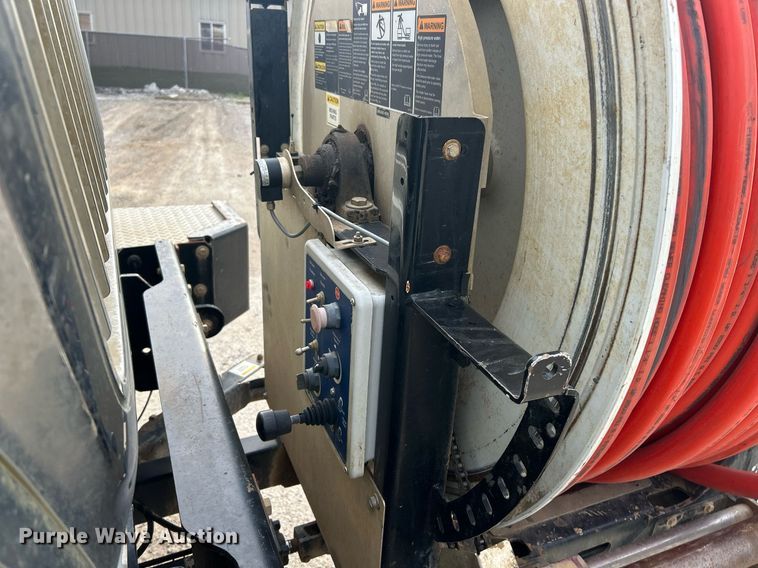 image for item EK2831 2014 International WorkStar 7600 sewer jetter truck