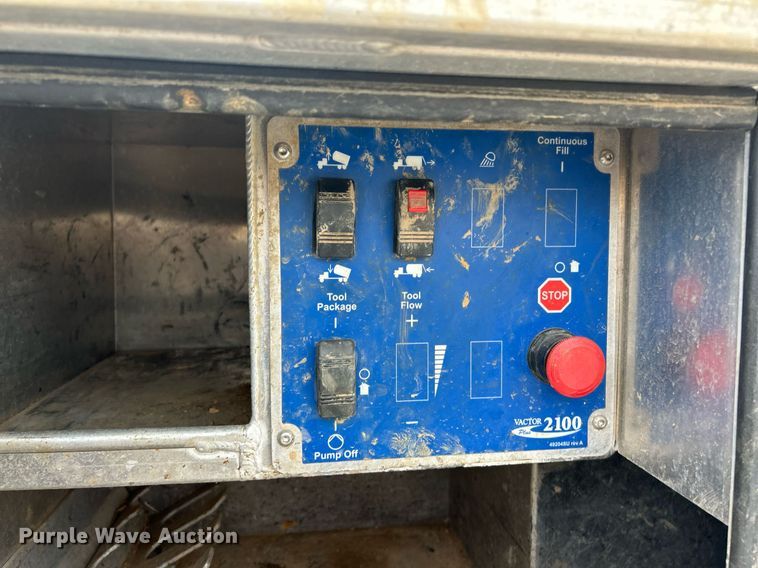 image for item EK2831 2014 International WorkStar 7600 sewer jetter truck