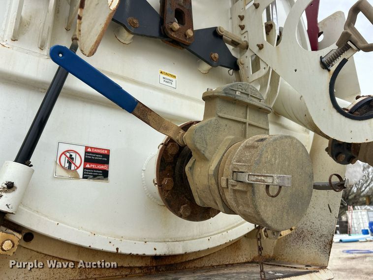 image for item EK2831 2014 International WorkStar 7600 sewer jetter truck