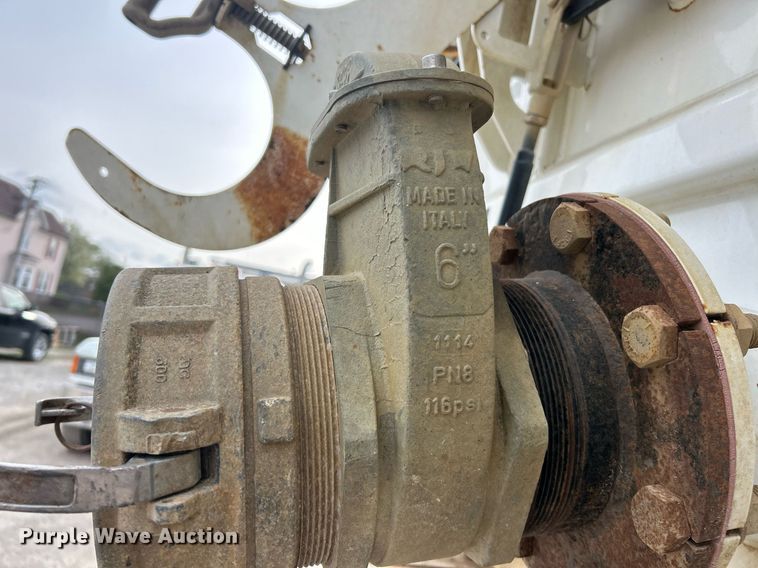 image for item EK2831 2014 International WorkStar 7600 sewer jetter truck