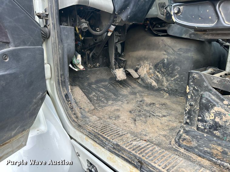 image for item EK2831 2014 International WorkStar 7600 sewer jetter truck