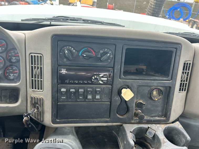 image for item EK2831 2014 International WorkStar 7600 sewer jetter truck