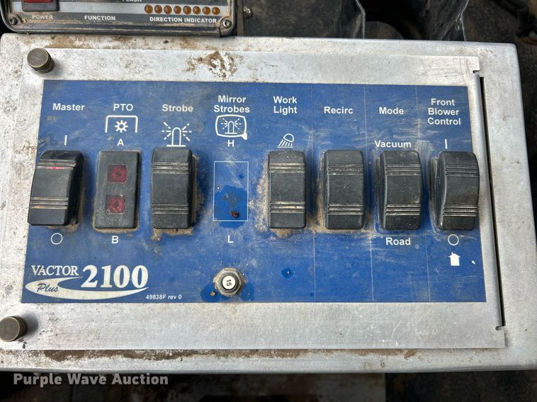 image for item EK2831 2014 International WorkStar 7600 sewer jetter truck