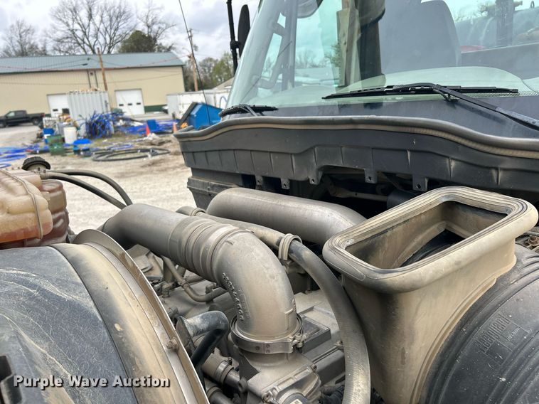 image for item EK2831 2014 International WorkStar 7600 sewer jetter truck