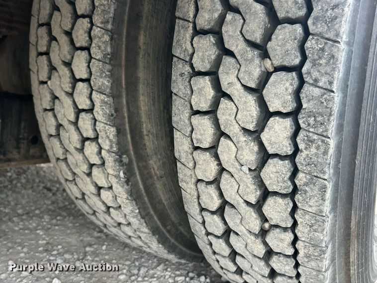 image for item EK2831 2014 International WorkStar 7600 sewer jetter truck