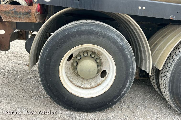 image for item EK2831 2014 International WorkStar 7600 sewer jetter truck