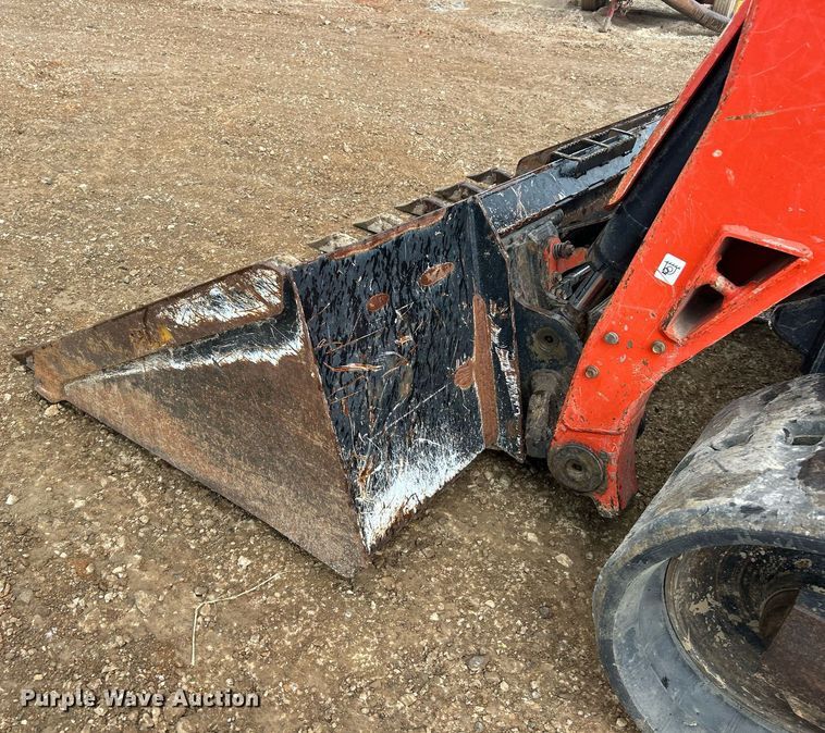 image for item EK2832 Kubota SVL 97-2 tracked skid steer loader