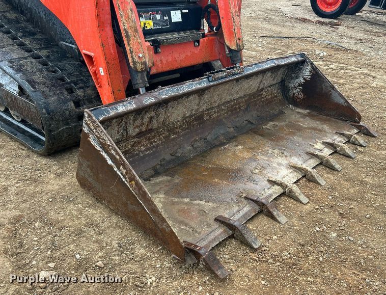 image for item EK2832 Kubota SVL 97-2 tracked skid steer loader