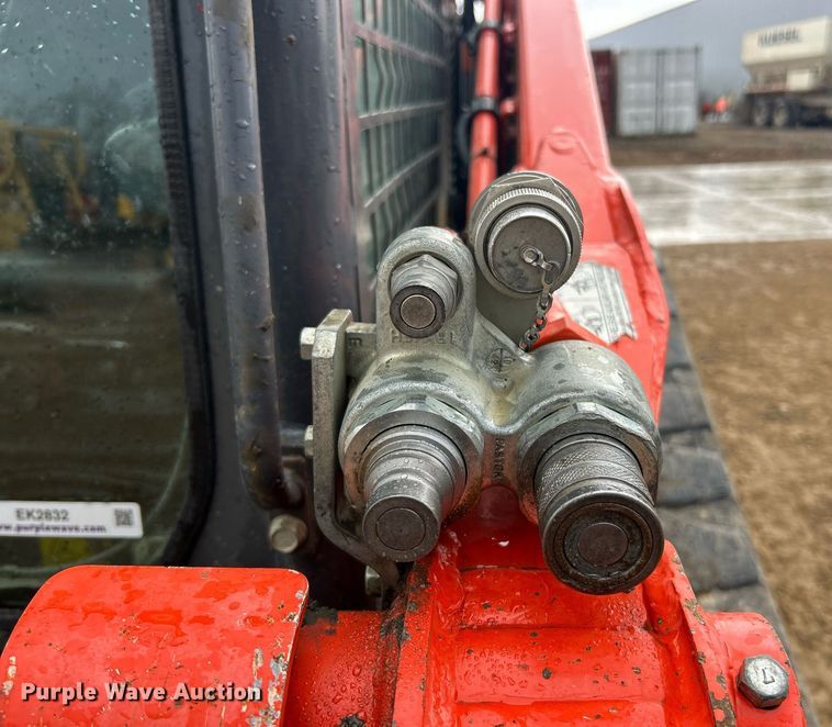 image for item EK2832 Kubota SVL 97-2 tracked skid steer loader