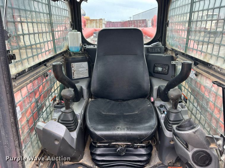 image for item EK2832 Kubota SVL 97-2 tracked skid steer loader