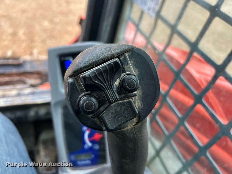 image for item EK2832 Kubota SVL 97-2 tracked skid steer loader