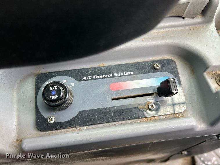 image for item EK2832 Kubota SVL 97-2 tracked skid steer loader