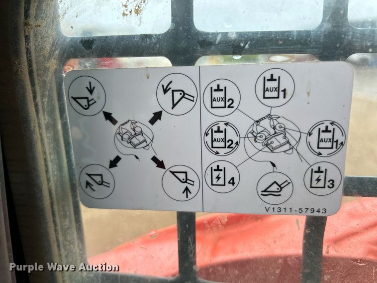 image for item EK2832 Kubota SVL 97-2 tracked skid steer loader