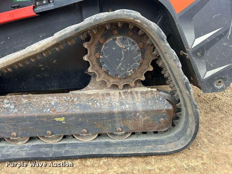 image for item EK2832 Kubota SVL 97-2 tracked skid steer loader