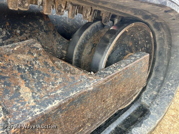 image for item EK2832 Kubota SVL 97-2 tracked skid steer loader