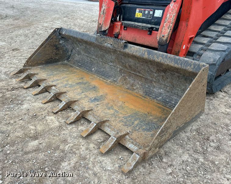 image for item EK2833 Kubota SVL 97-2 tracked skid steer loader