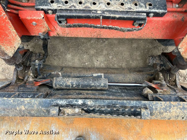 image for item EK2833 Kubota SVL 97-2 tracked skid steer loader