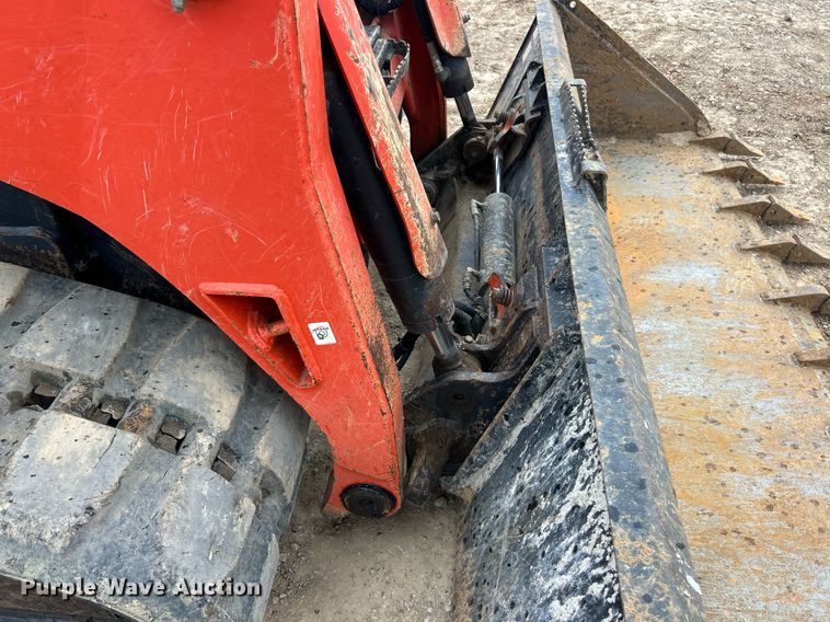 image for item EK2833 Kubota SVL 97-2 tracked skid steer loader