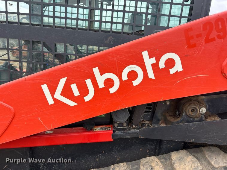 image for item EK2833 Kubota SVL 97-2 tracked skid steer loader