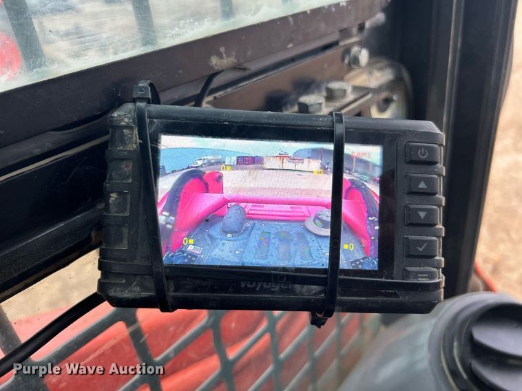 image for item EK2833 Kubota SVL 97-2 tracked skid steer loader