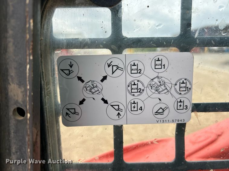 image for item EK2833 Kubota SVL 97-2 tracked skid steer loader